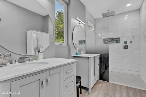8708 Plantation Drive Emerald Isle NC 28594