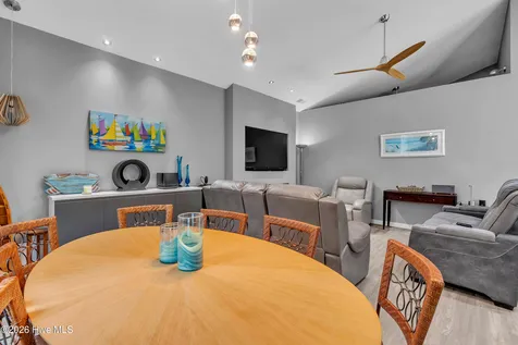 8708 Plantation Drive Emerald Isle NC 28594