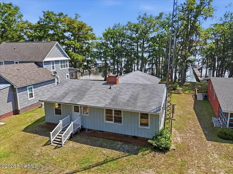 113 Clinton Road Elizabethtown NC 28337