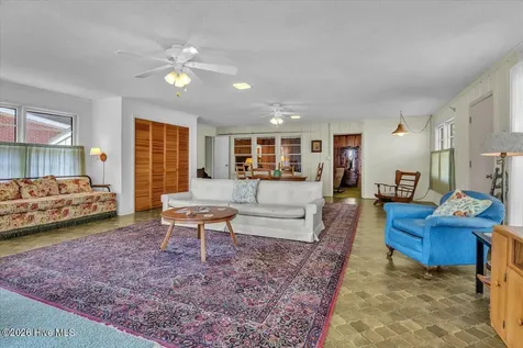 113 Clinton Road Elizabethtown NC 28337