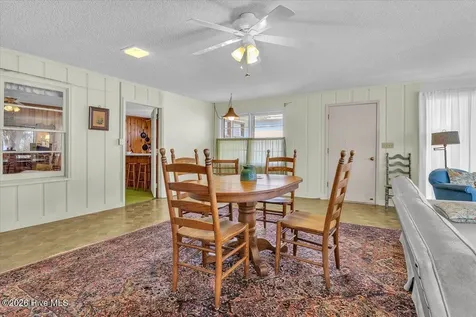 113 Clinton Road Elizabethtown NC 28337