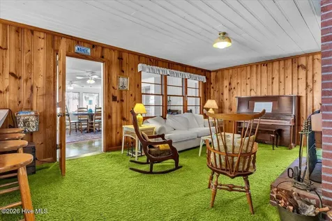 113 Clinton Road Elizabethtown NC 28337
