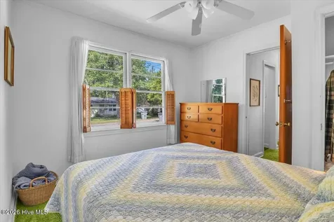 113 Clinton Road Elizabethtown NC 28337
