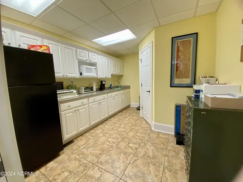 121 Courthouse Drive Elizabethtown NC 28337
