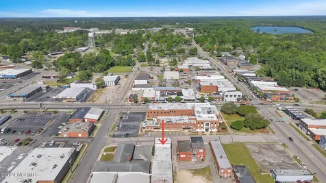 121 Courthouse Drive Elizabethtown NC 28337