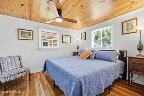 32 & 35 S Teachs Point Road Bath NC 27808