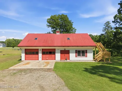 32 & 35 S Teachs Point Road Bath NC 27808