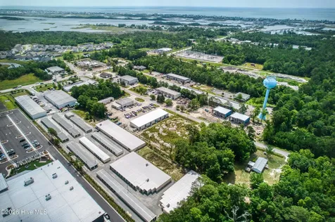 168 J H Batts Road Surf City NC 28445