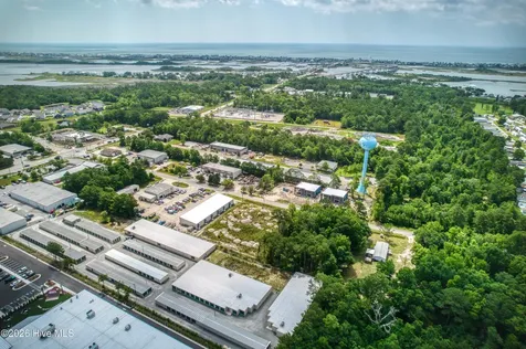 168 J H Batts Road Surf City NC 28445