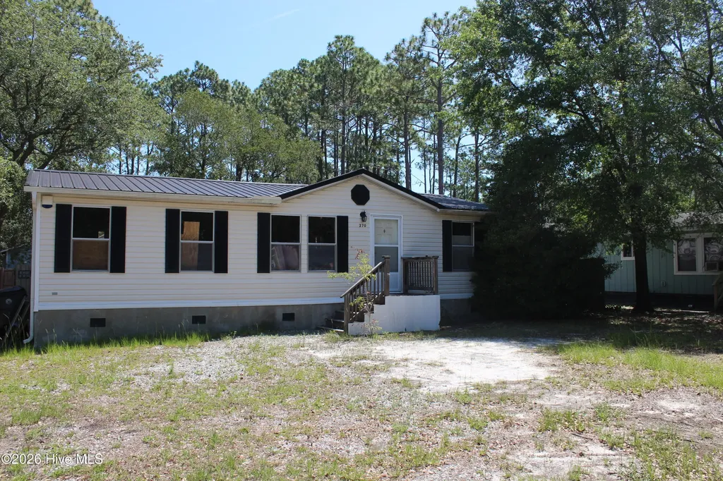 270 Elm Street Southport NC 28461