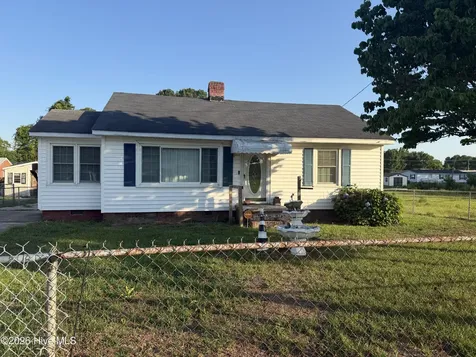 3508 Sloan Street Kinston NC 28504