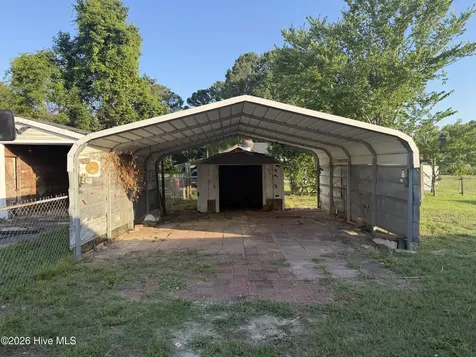 3508 Sloan Street Kinston NC 28504