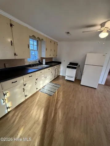 436 Edward Street Belhaven NC 27810