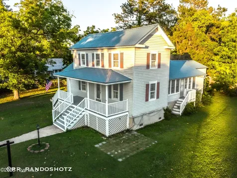 436 Edward Street Belhaven NC 27810