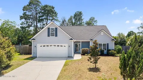 1018 Foxridge Way Leland NC 28451