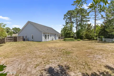 1018 Foxridge Way Leland NC 28451