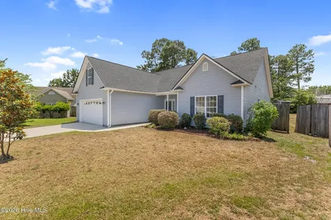 1018 Foxridge Way Leland NC 28451