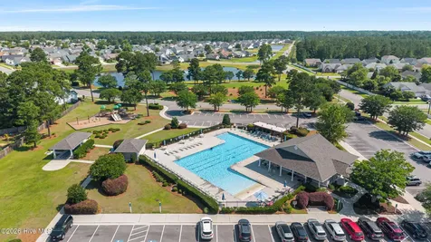 1018 Foxridge Way Leland NC 28451