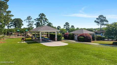 1018 Foxridge Way Leland NC 28451
