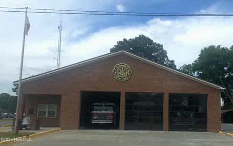 502 S Carey Street La Grange NC 28551