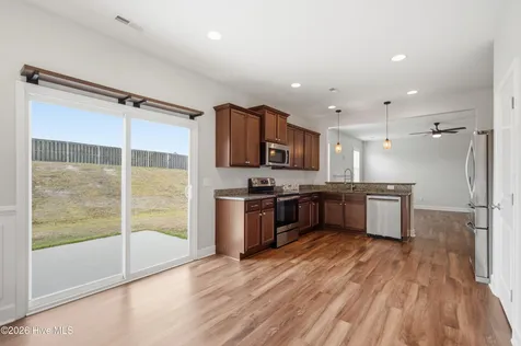447 Avendale Drive Rocky Point NC 28457