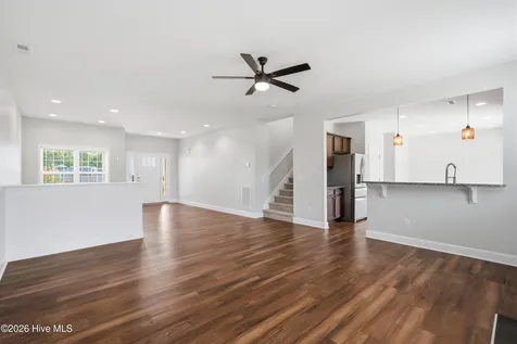 447 Avendale Drive Rocky Point NC 28457