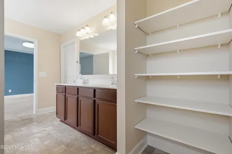 447 Avendale Drive Rocky Point NC 28457
