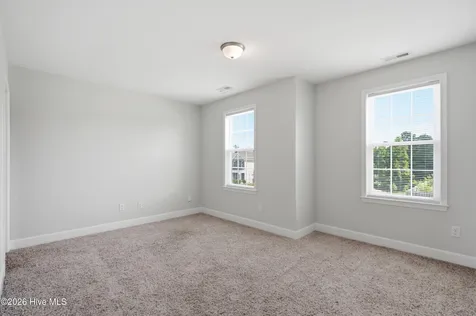 447 Avendale Drive Rocky Point NC 28457