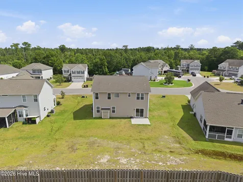 447 Avendale Drive Rocky Point NC 28457