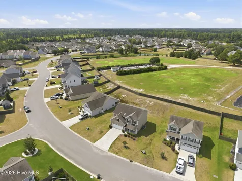 447 Avendale Drive Rocky Point NC 28457