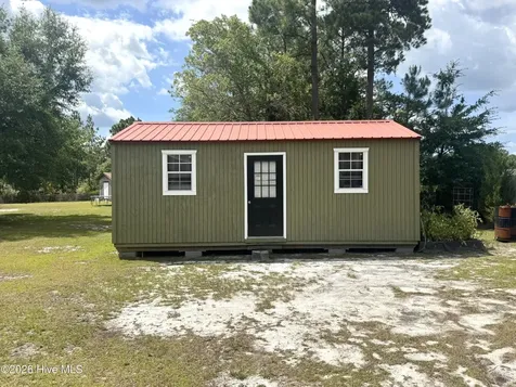 3195 Blue Banks Loop Road NE Leland NC 28451