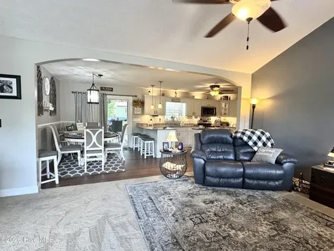3195 Blue Banks Loop Road NE Leland NC 28451