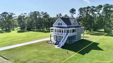 3004 Maritime Drive Oriental NC 28571