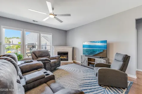 5021 Lagan Court Southport NC 28461
