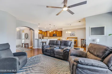 5021 Lagan Court Southport NC 28461