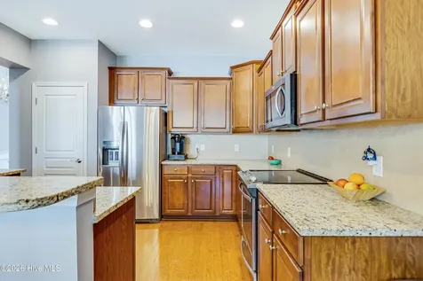 5021 Lagan Court Southport NC 28461
