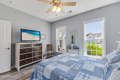 5021 Lagan Court Southport NC 28461