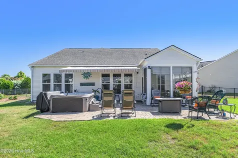 5021 Lagan Court Southport NC 28461