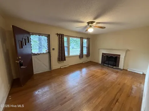 111 North Drive Chocowinity NC 27817