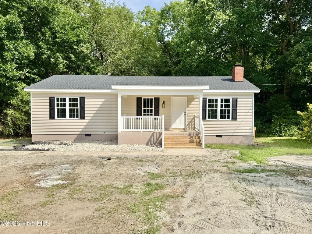 133 Anglers Cove Road Hertford NC 27944