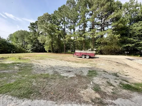 133 Anglers Cove Road Hertford NC 27944