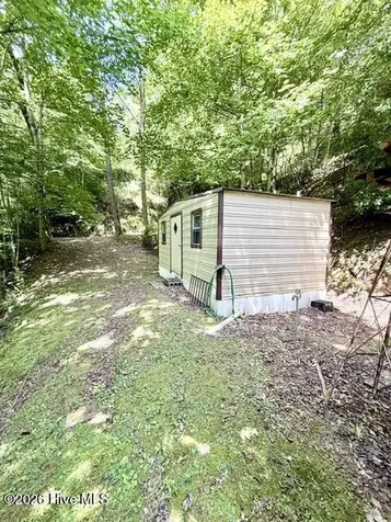 89 Dog Hollow Robbinsville NC 28771