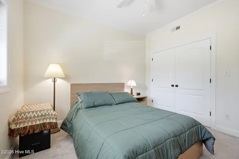 402 Penny Lane Morehead City NC 28557