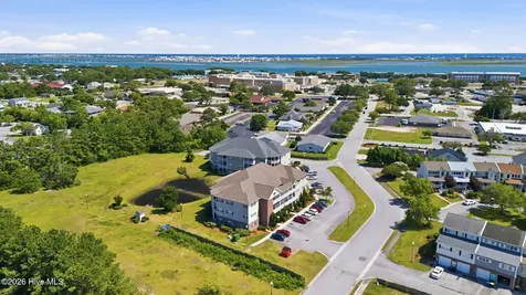402 Penny Lane Morehead City NC 28557