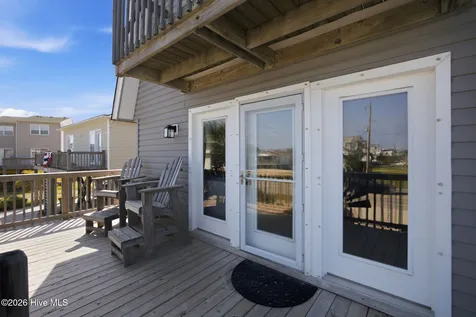 2016 N New River Drive Surf City NC 28445