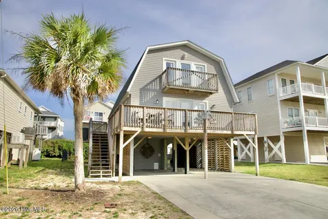 2016 N New River Drive Surf City NC 28445
