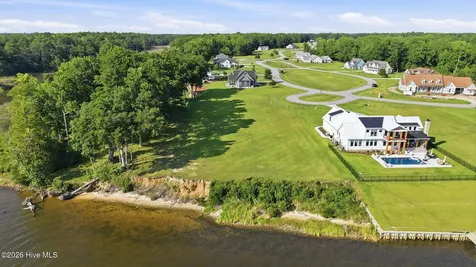 28 Wax Myrtle Court Minnesott Beach NC 28510