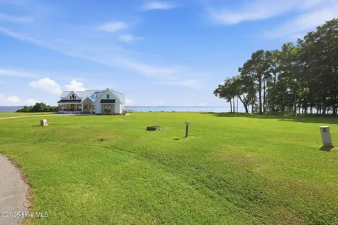 28 Wax Myrtle Court Minnesott Beach NC 28510