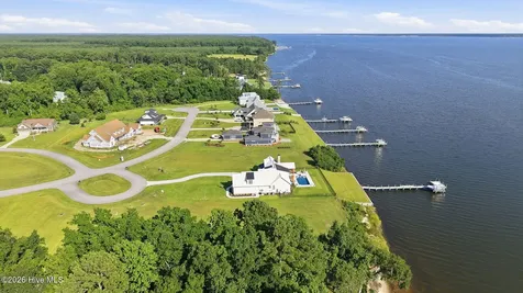 28 Wax Myrtle Court Minnesott Beach NC 28510