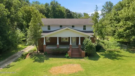 581 Post Road Bath NC 27808
